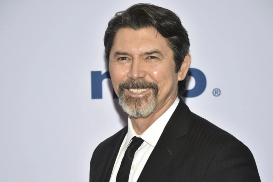 lou diamond phillips net worth