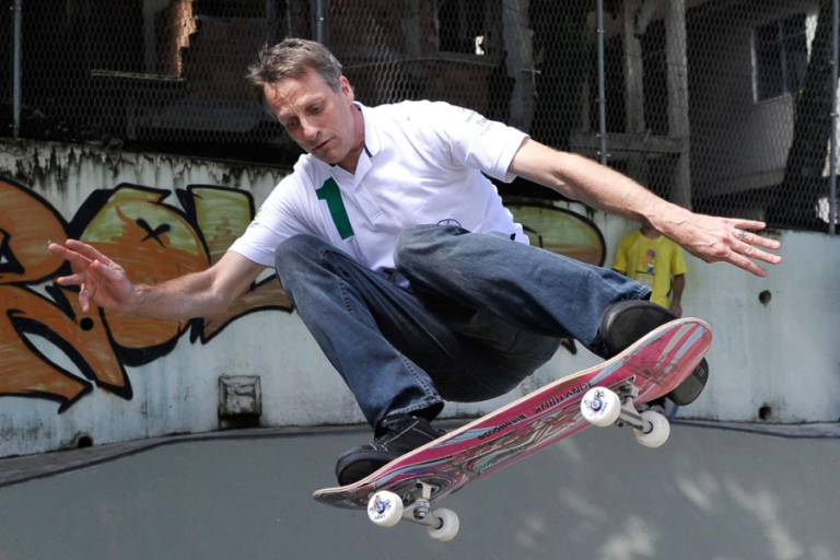 tony hawk net worth